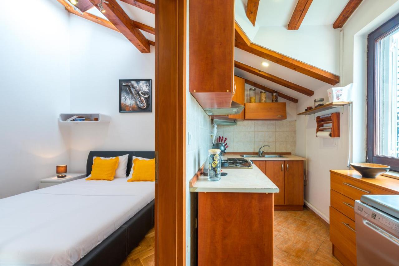 Beach Lapad Apartment Villa Tolja Дубровник Экстерьер фото